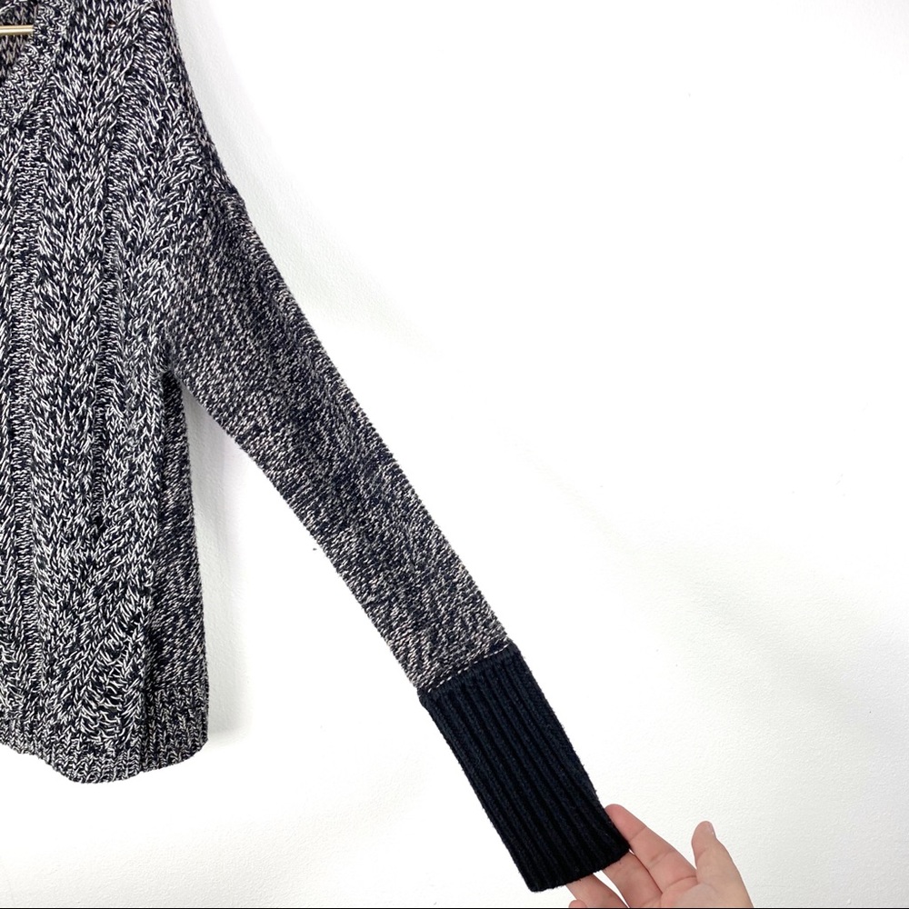 American Eagle Cable Knit Contrast Marled Sweater - Picture 4 of 6